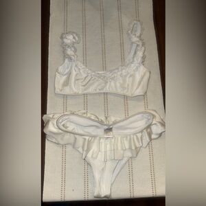 Elegant Cream Ruffle Swim Bra